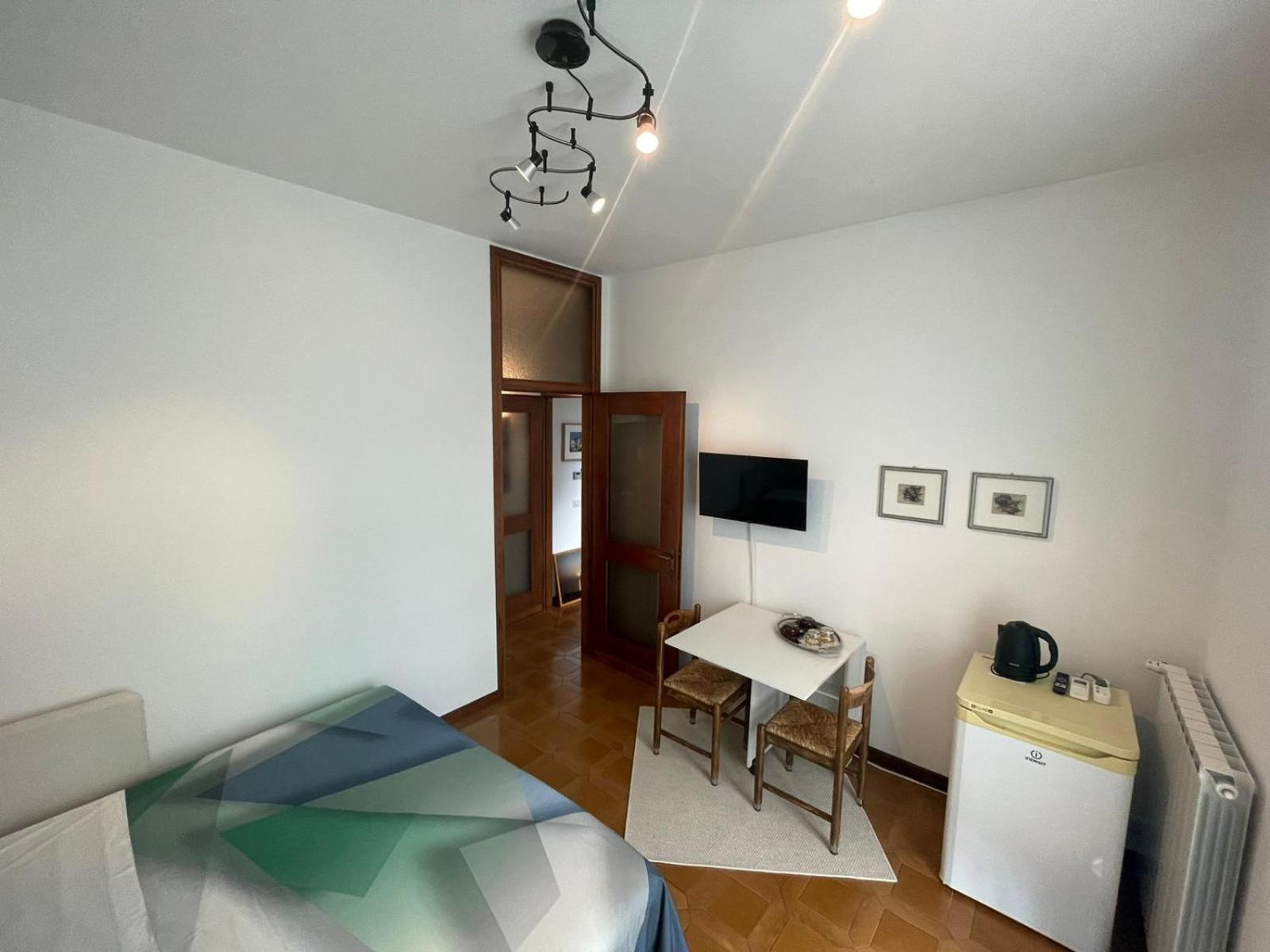 B&B Marilena Guanzate Zewnętrze zdjęcie