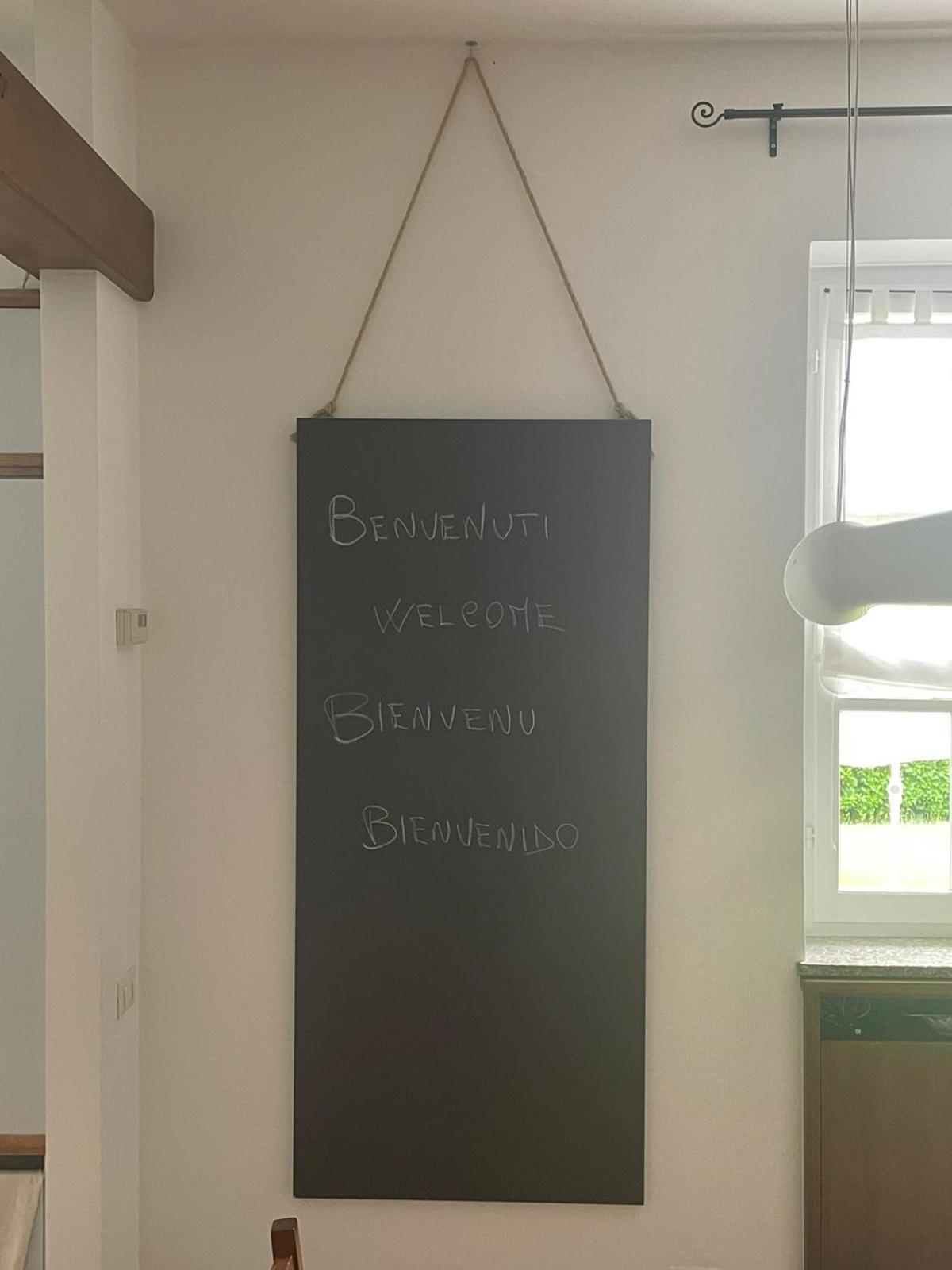 B&B Marilena Guanzate Zewnętrze zdjęcie